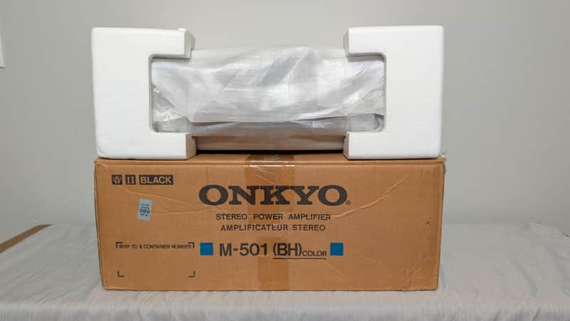 Onkyo M-501 Stereo Power Amplifier / Vintage / 150 WPC / Mint in Box with Manual
