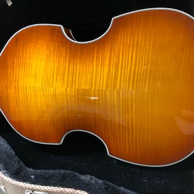 LEFTY LEFT HANDED Höfner Euroburst '62 Beatle Bass image 2