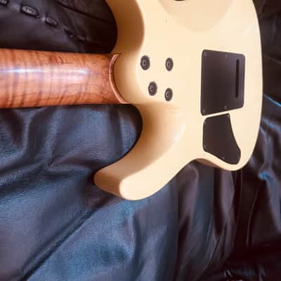 Suhr Modern Antique Vintage Yellow with Roasted Flame Maple Neck, WOW! image 11