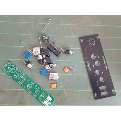 Waveform Magazine Cat Powr 1U or 3U Pedal/Device Power Module Waveform DIY Project image 3