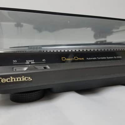 Vintage Technics SL-DD33 Direct Drive Automatic Turntable System image 2