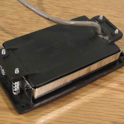 1982 Peavey T-40 Bass Neck Pickup image 5