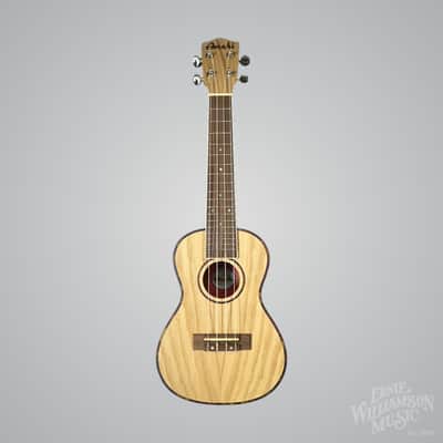 Amahi UK880C Concert Ukulele, Quilted Ash image 5