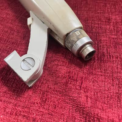 Vintage: Sennheiser MD 421-HL Cardioid Dynamic Microphone 1960s - 1970s - White In Wooden Box image 4