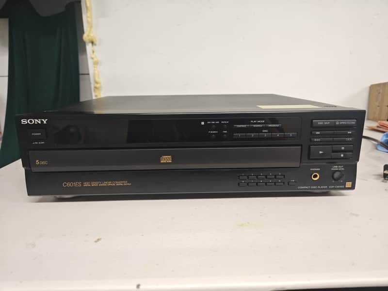 Immagine Sony CDP-C601ES 5-Disc Carousel CD Changer Player  1993 - 1