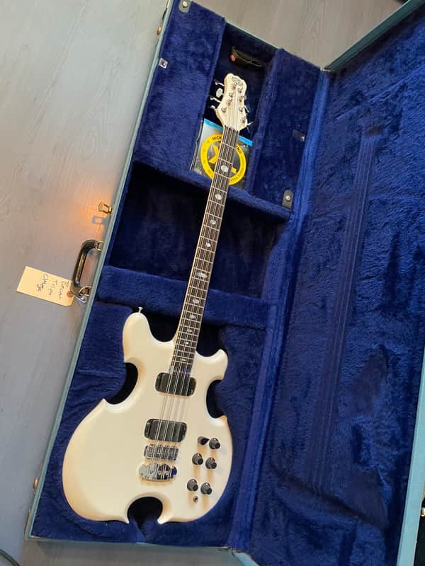 Alembic Style Bruce Bekvar Triple Omega 8 String Bass 1978 - White image 1