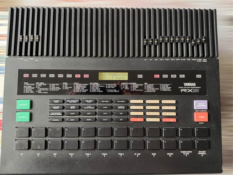 Yamaha RX5 Digital Rhythm Programmer Drum Machine | Reverb Deutschland