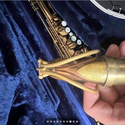 JL Woodwinds Tenor Saxophone + case + mouthpieces image 3