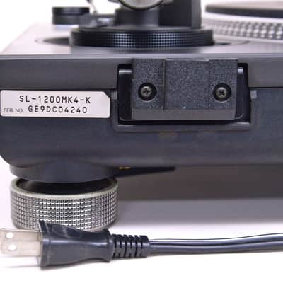 Rare Technics SL-1200 MK4 Turntable In Near-Mint Condition image 9