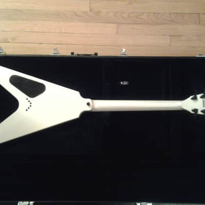 Dean Flying V- USA Metallic White image 5