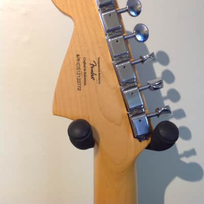 Jaguar w/Three Pickups 6-String Squier Vintage Modified image 13