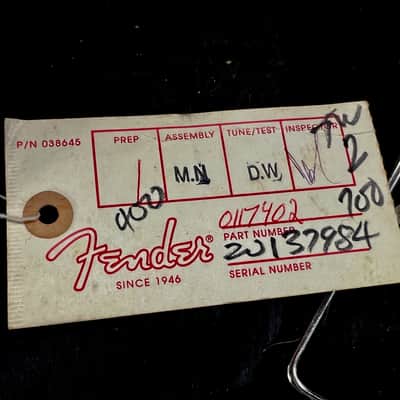 Fender American Standard Stratocaster with Maple Fretboard 1998 - 2000 - 3-Color Sunburst image 15
