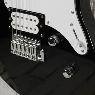 Yamaha PAC112V Double Cut Solid Body Electric Guitar Black Finish image 4