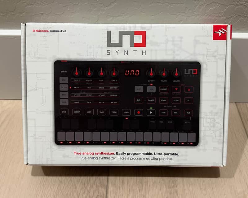 IK Multimedia UNO Analog Synth 2018 - Present - Black image 1