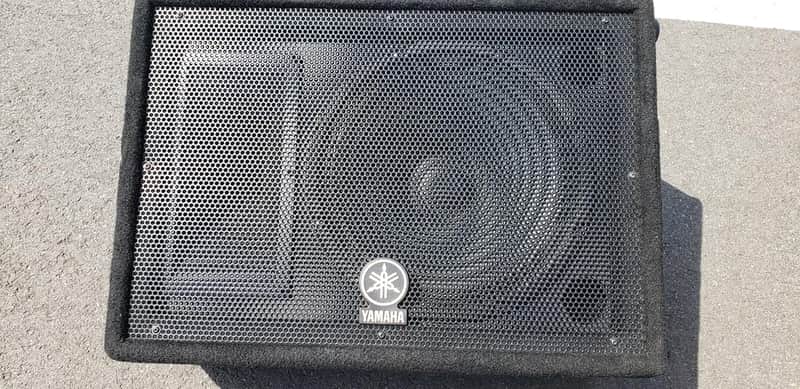 Yamaha A12M 2-Way 600-Watt 12" Passive Floor Monitor Loudspeaker 2010s - Black image 1