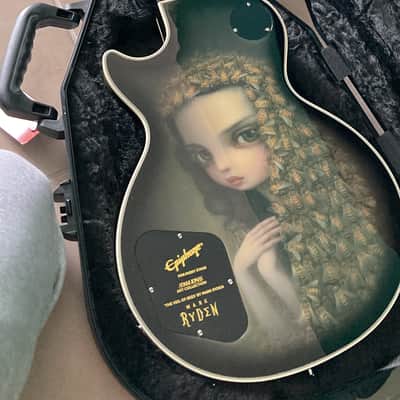 Epiphone Adam Jones Signature Art Series Les Paul Custom 2022 - Mark Ryden’s “The Veil of Bees" / Silverburst image 2