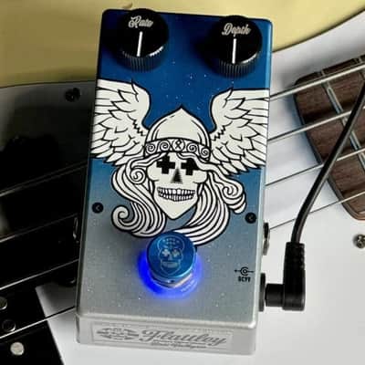 Flattley Boutique Effects Pedals Guitar Platinum Range - Bass Valkyrie Vintage Chorus Pedal image 4