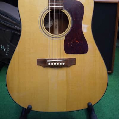 Guild D40  Bluegrass Jubilee NAT, incl. Hardcase image 2