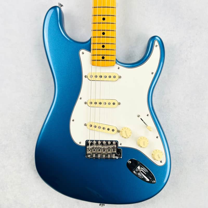 Fender American Vintage II 1973 Stratocaster Maple Fingerboard 2023 - Lake Placid Blue image 1