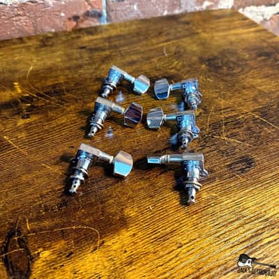 Economy 3x3 10mm Tuners (2000s - Chrome) image 4
