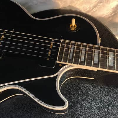 NEW! Gibson Les Paul Custom - Dealer Select - P90 Pick-Ups - VOS Ebony Finish - Custom Shop M2M - Authorized Dealer - 10.3 lbs - G07097 image 2