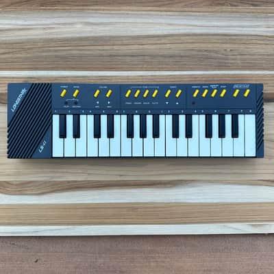 Lonestar LS-11 Rare Vintage Chiptune Keyboard image 1