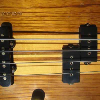 Vantage VP820B Bass Guitar, 1982, Japan, Matsumoku  Factory, Gig Bag image 4