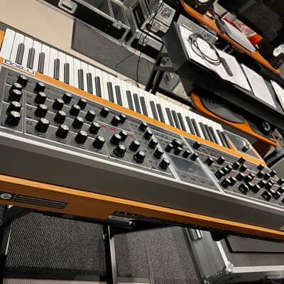 Moog One 16-Voice 61-Key Polyphonic Analog Synthesizer 2018 - Present - Black/Ash image 8