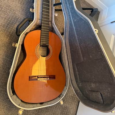 Classical Concert Guitar Manuel Rodríguez e Hijos “D Rio” – Brazilian Rosewood – Canadian Red Cedar Top – Stunning Grain – Hiscox Case image 1