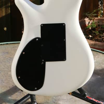 Spector (Kramer Era) NS-6 Guitar White w/Gold HW image 19