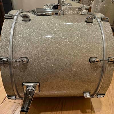 ~WOW!~ TAMA Starclassic Performer 6-Piece 10/12/14/16/22/22 Double Bass Drum Kit Set in Vintage Silver Glitter with RoadRunner Soft Bags (Rm 4) image 9