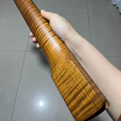 Striped Ebony Fretboard 22frets 5a Roasted flame Maple guitar neck Radius 12inch Round stainless steel 22 frets Roasted flame Maple guitar neck Striped Ebony fingerboard 25.5inch hole 10mm Radius: 12 inches. image 8
