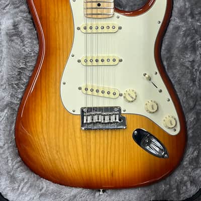 2018 Fender American Professional Stratocaster Sienna Sunburst image 4