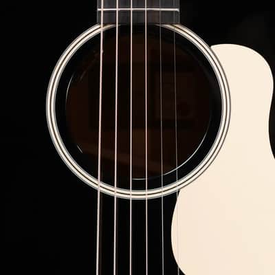 Taylor Gold Label 514e Super Auditorium Acoustic/Electric Guitar - Blacktop with Hardshell Case - Demo image 8