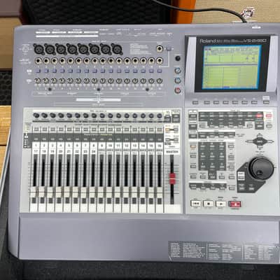 Roland VS-2480 24-Bit 24-Track Digital Studio Workstation 2001 - 2002 - Gray
