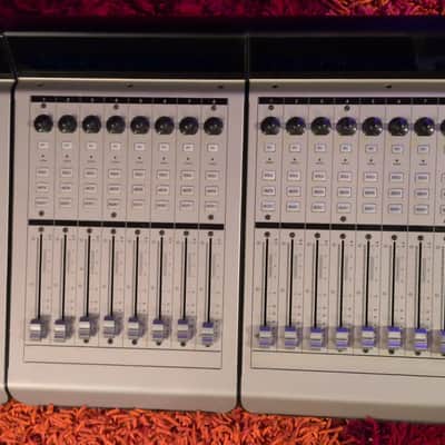 Mackie MCU Pro Universal DAW Control Surface with extenders (24 Ch.) image 5