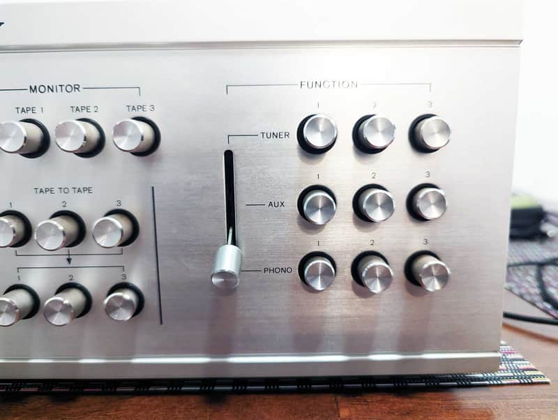 Sony ASS-3335 Audio Selector: Input/Tape/Phono, 3 Amps, 5 Speakers
