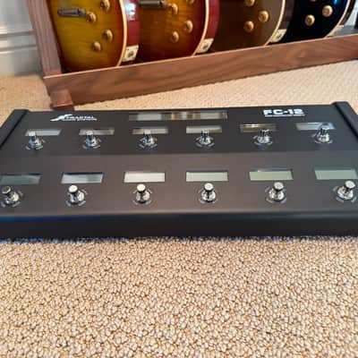 Fractal Audio FC-12 Mark II Foot Controller 2026 - Black image 2
