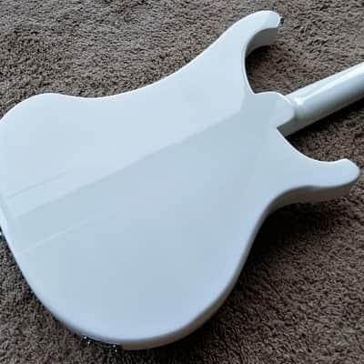Rickenbacker 4003S8 Left-handed 8-string Bass Guitar – Lefty SnowGlo image 8