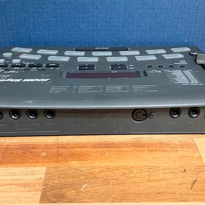Zoom The RhythmTrak RT-234 - Drums / SFX / Bass Machine image 4