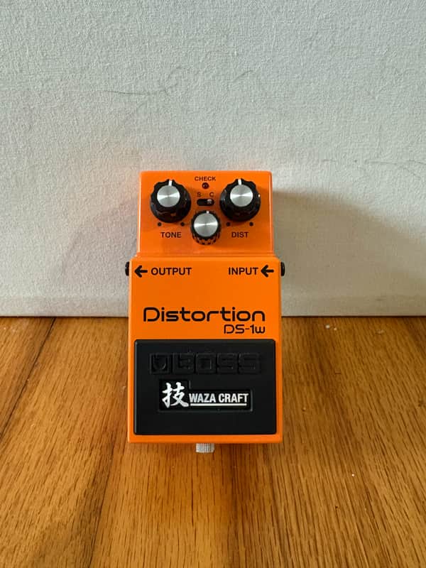 Boss DS-1W Distortion Waza Craft - Mint image 1