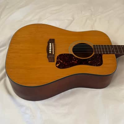Vintage 1992 Guild D4-NT Dreadnought Acoustic Guitar (Martin D18 Killer) - Made in USA - Free Pro Setup image 2