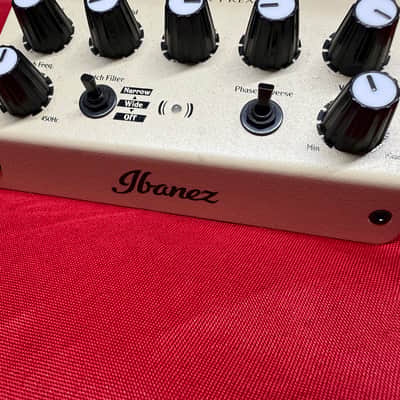 Ibanez AGP-10 Acoustic Guitar Preamp image 4