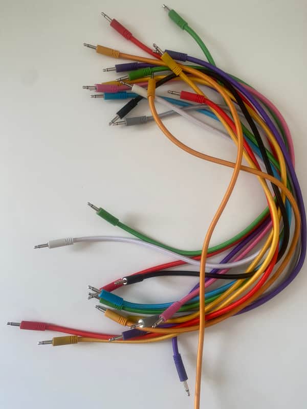 Lot câbles patch Eurorack 3,5 mm – 85 câbles + Befaco neufs + attache velcro image 1