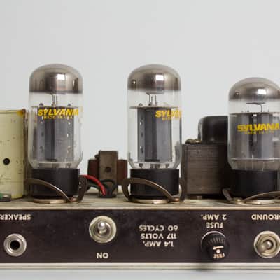 Fender  Vibrolux 6G11A Tube Amplifier (1961), ser. #00624. image 15