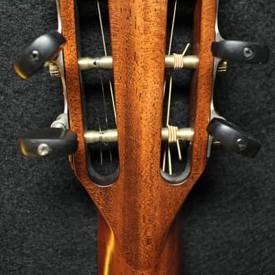 Taylor 322E 12 FRET 2020'S - MAHOGANY SHADED EDGEBURST image 8
