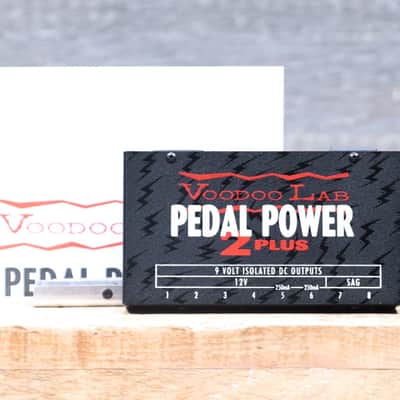 Voodoo Lab Pedal Power 2 Plus 8-Output Isolated Universal Power Supply w/Cables image 6