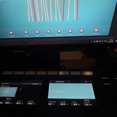 Native Instruments Komplete Kontrol S49 Mk2 + Komplete 12 Bundle image 2