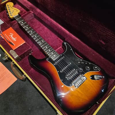 Fender American Special Stratocaster HSS with Rosewood Fretboard 2016 - 3-Color Sunburst image 4