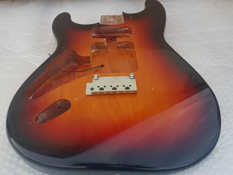 LEFT HAND STRAT BODY - NICE WOOD GRAIN image 1